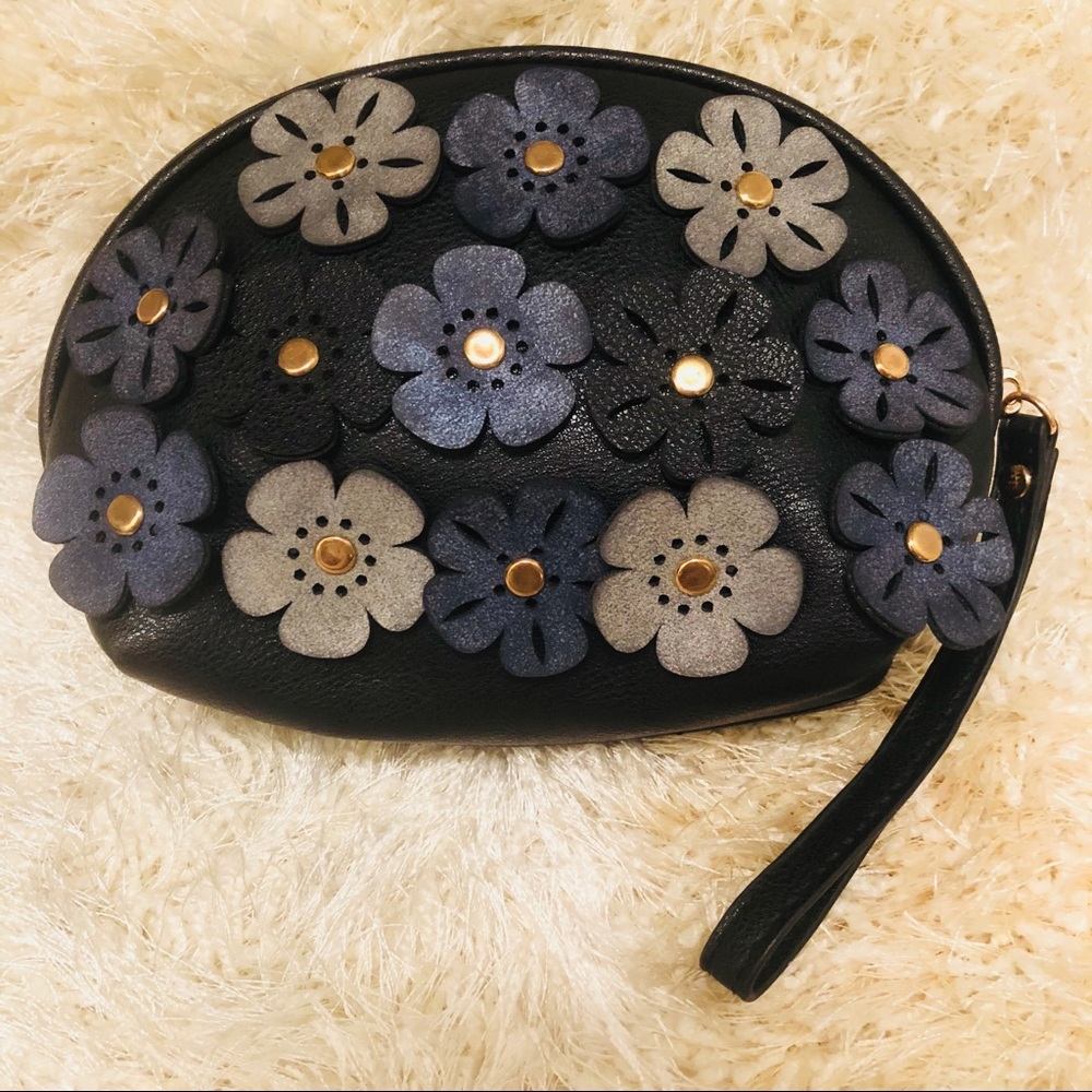 NWOT Floral Applique Cosmetic Bag
